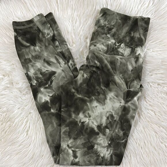 Lululemon Green Tie-Dye Leggings Size 4 - Picture 1 of 7